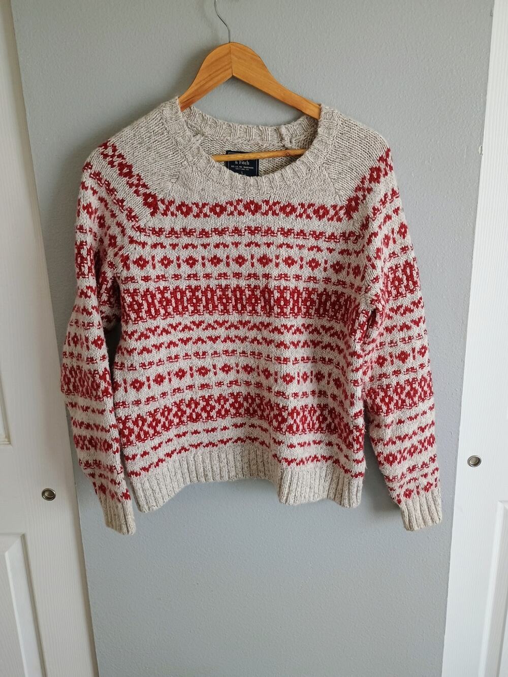 Abercrombie and Fitch women's sweater size Large traditional Nordic fair isle